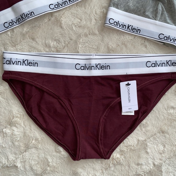 CALVIN KLEIN Bundle, 3 Items - Picture 7 of 8